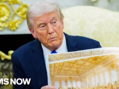 Trump too busy with ballroom and money-making schemes to focus on war, says Murphy