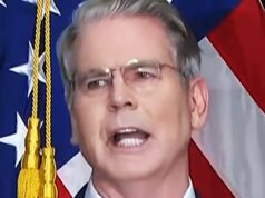 Out-of-breath frantic Trump tool DESPERATE for help